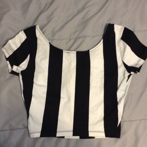 🔲🔳Stripes crop top🔳🔲