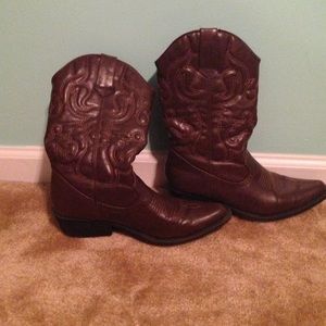 Cowboy boots