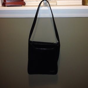 Great structured black leather purse