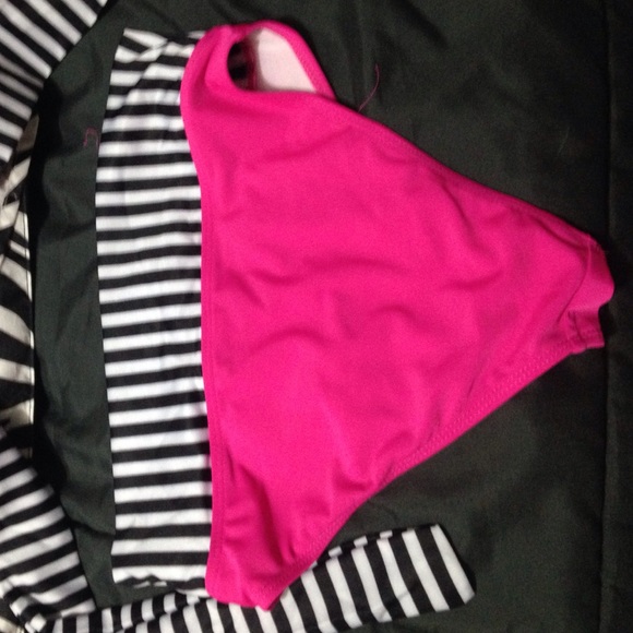 Bathing Suit - Picture 2 of 4