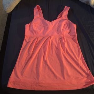 Lululemon coral colored tank top with pull tie