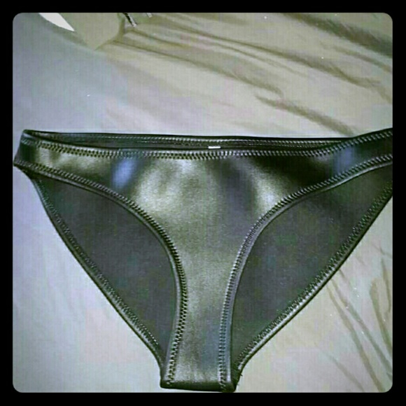 SOLD Neoprene bottoms - Picture 1 of 1