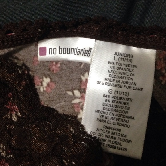 Shirt - Picture 2 of 3