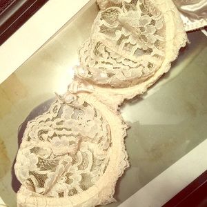 Lace underwire vintage Victoria's Secret bra