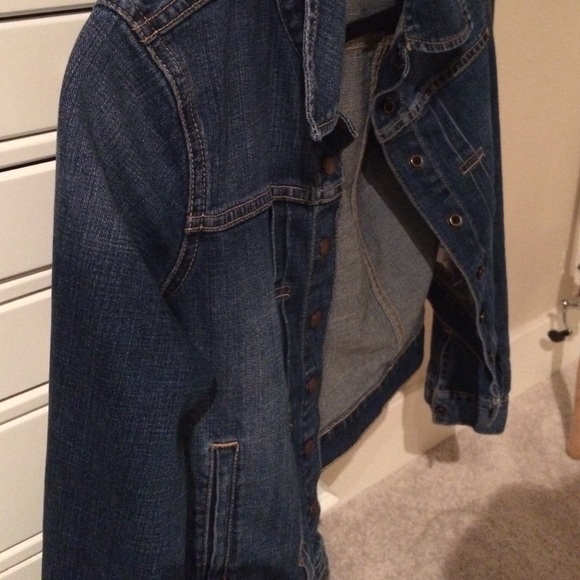 Jean jacket - Picture 2 of 3