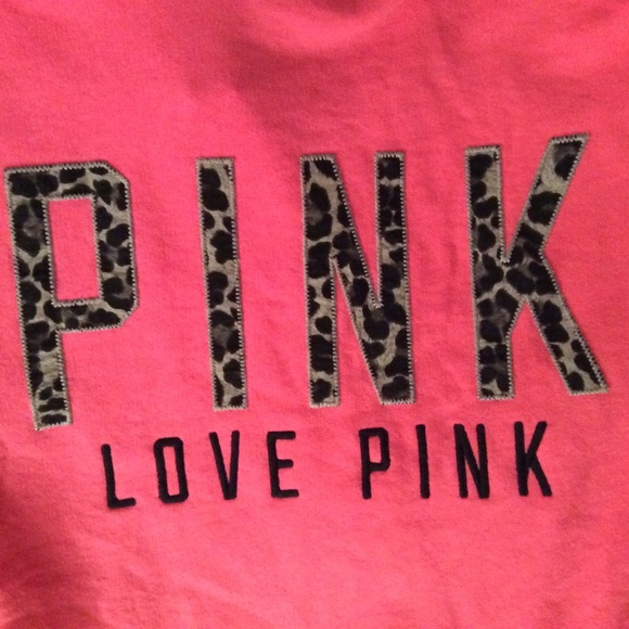 🚫SOLD🚫 Cheetah leopard Pink VS PINK half zip - Picture 3 of 4