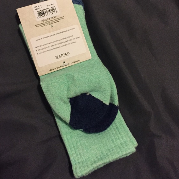 🔴SOLD🔴 Vans socks - Picture 2 of 2