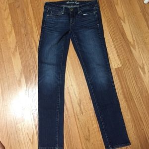 American Eagles dark blue skinny jeans