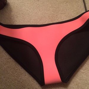 Triangl bikini bottoms