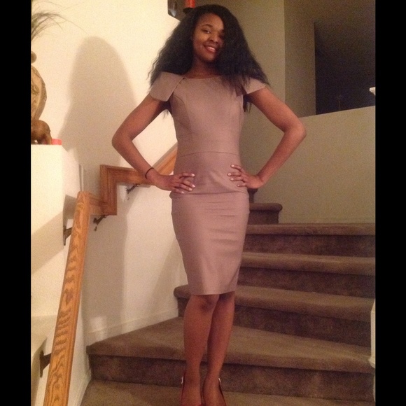 💗💗Meet your seller! 💗💗 - Picture 3 of 4