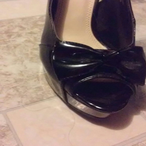 Black heels