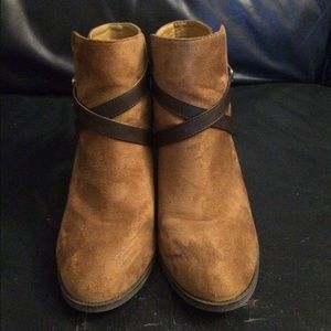 Forever 21 suede boots