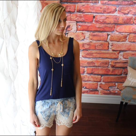 Denim crochet shorts - Picture 3 of 3