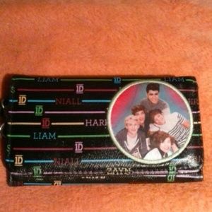 Hey this wallet free to the next person who buys