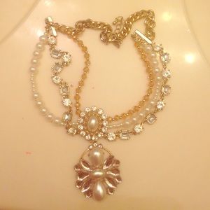 Jeweled necklace