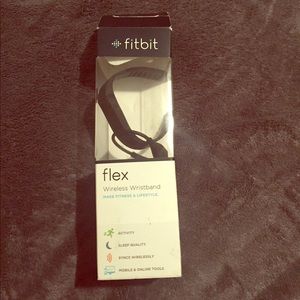 Black Fitbit Flex *WORN ONLY TWICE*