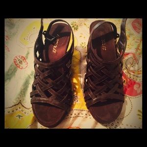 Cute brown strap sandals