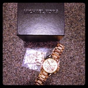 Gold Michael Kors Bradshaw Watch 5605