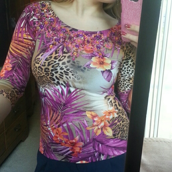 Cache three quarter sleeve animal print top