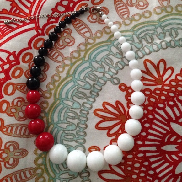 Red, black and white beaded necklace