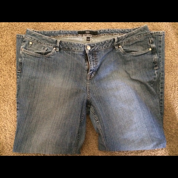 Mossimo Jeans - Picture 2 of 3