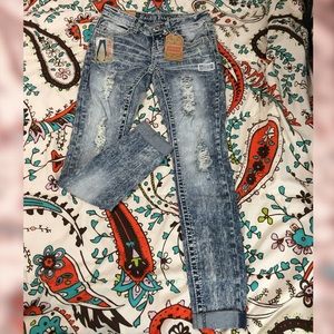 Roll up- roll down skinny jeans nwt!