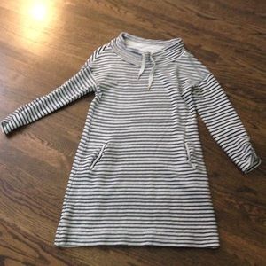 Sweatshirt dress