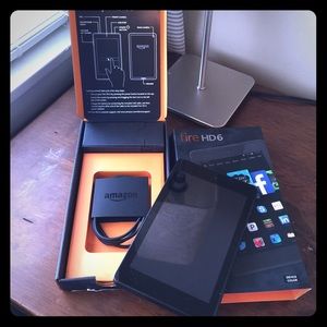 Fire HD 6 with pink case and screen cover