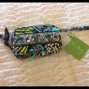 NWT Vera Bradley Tech Case