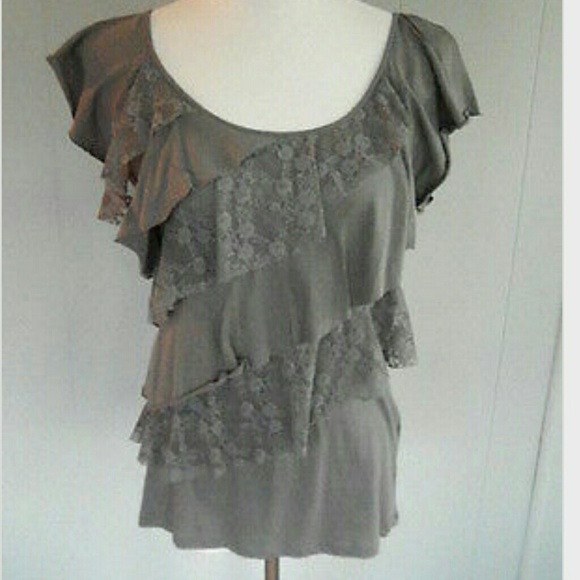Lauren Conrad Ruffle Top NWOT