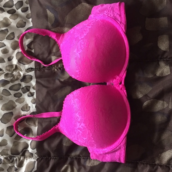 VS body by Victoria push up bra - Picture 1 of 3