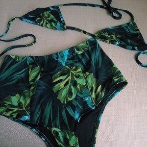 High waisted AA swimsuit🌴🌴