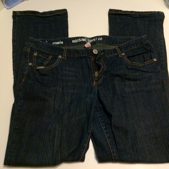 Dark wash straight leg jeans