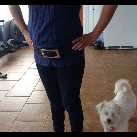 Michael Kors belt size L (42 inches). - Picture 3 of 4