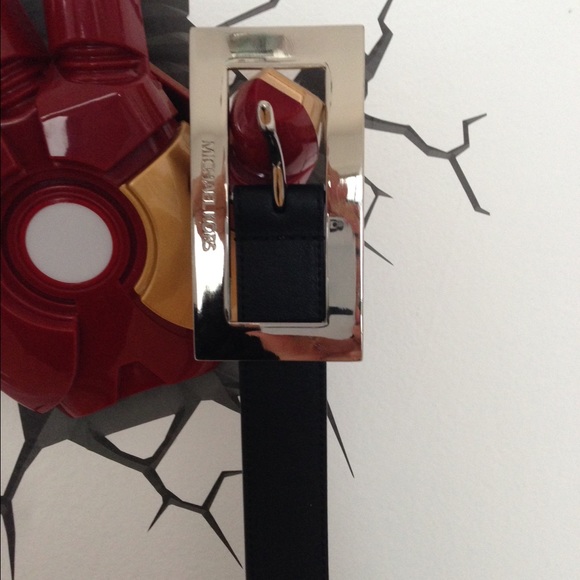 Michael Kors belt size L (42 inches). - Picture 4 of 4