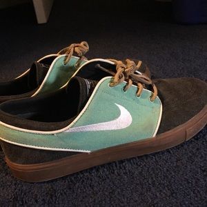 Nike Janoski iD