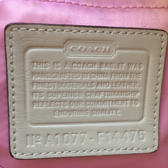 SOLD! Coach large tote - Picture 2 of 4