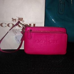 NWT COACH double zipper wristlet wallet pink