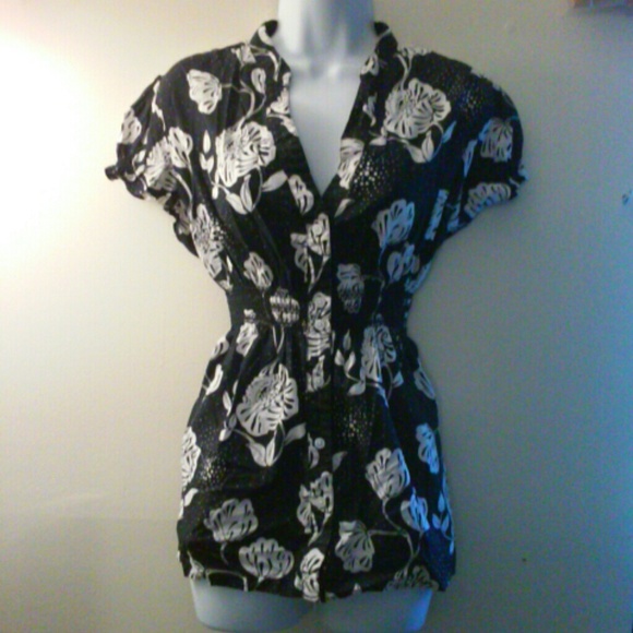 Classy In Black and White Top