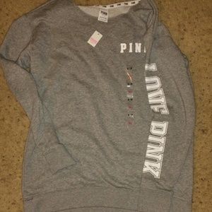 Nwt small vs slouchy crew
