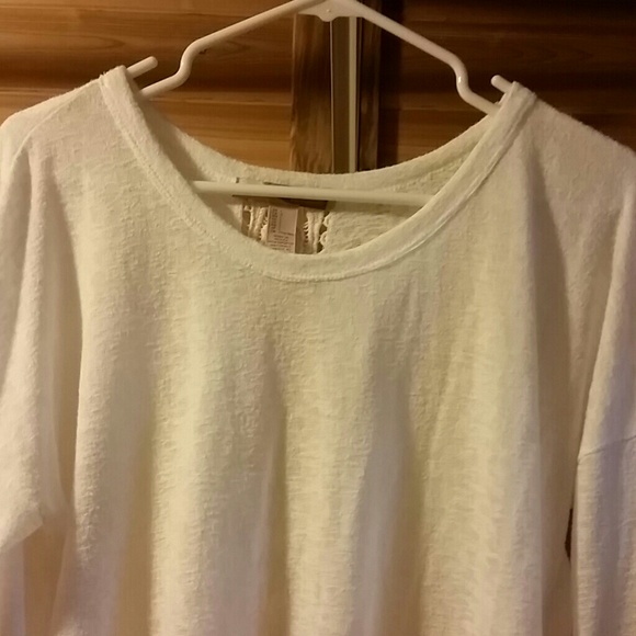 Shirt - Picture 1 of 4