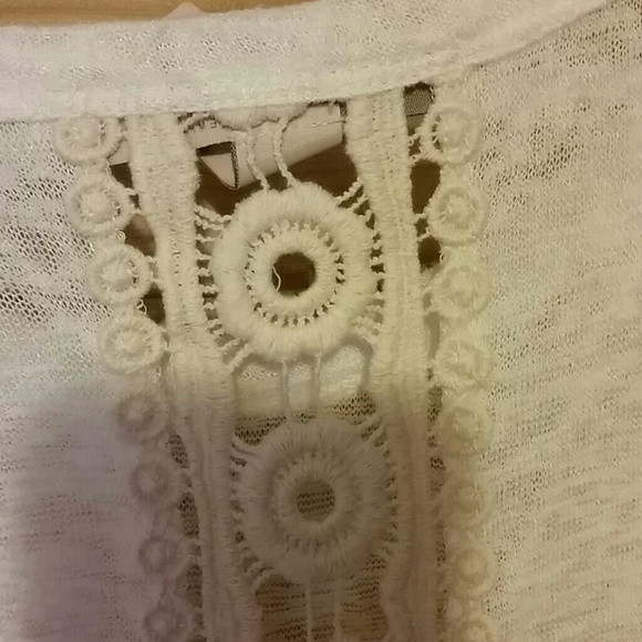 Shirt - Picture 4 of 4