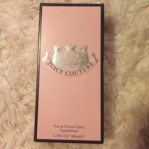Juicy couture perfume