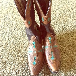 Ariat Cowgirl Boots