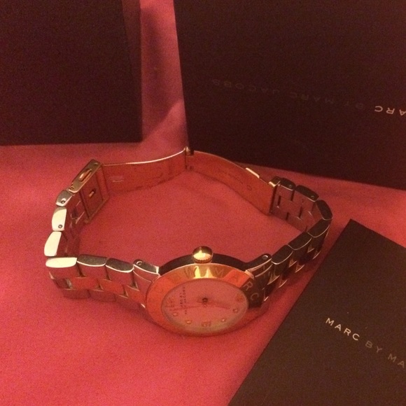 Authentic Marc Jacobs Rose gold & Silver watch?
