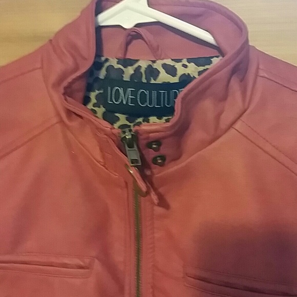 Jacket - Picture 3 of 3