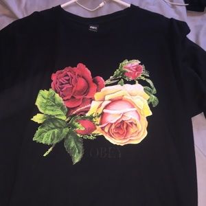 Obey T-Shirt Roses
