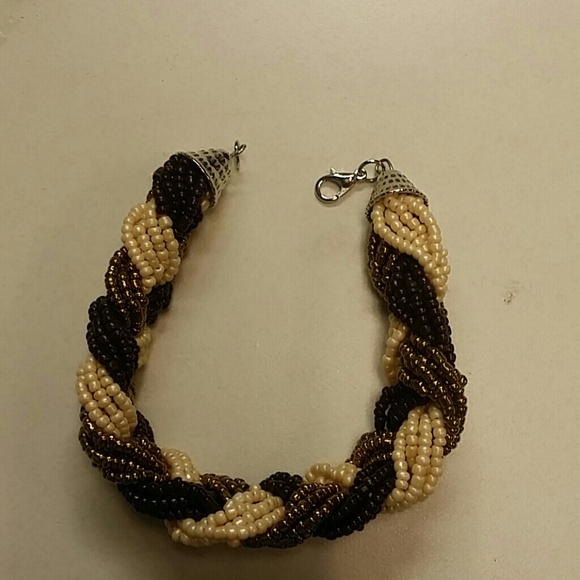 Necklace and bracelet set - Picture 3 of 3