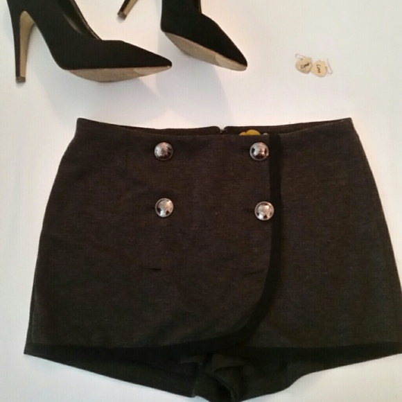 SOLD! Forever 21 Skort