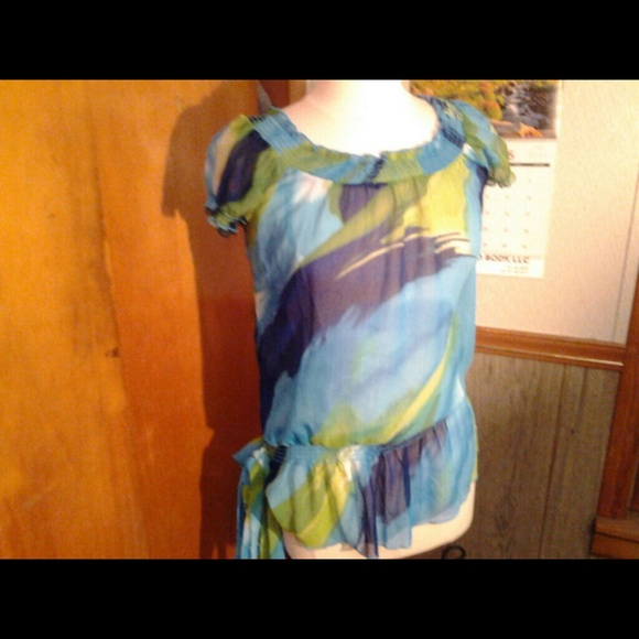 Beauitful colorful sheer see through blouse.